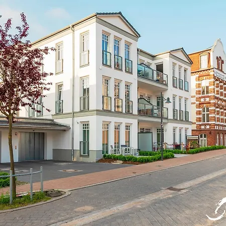 Quartier Schneespecht Westendpalais Heringsdorf  Exterior photo